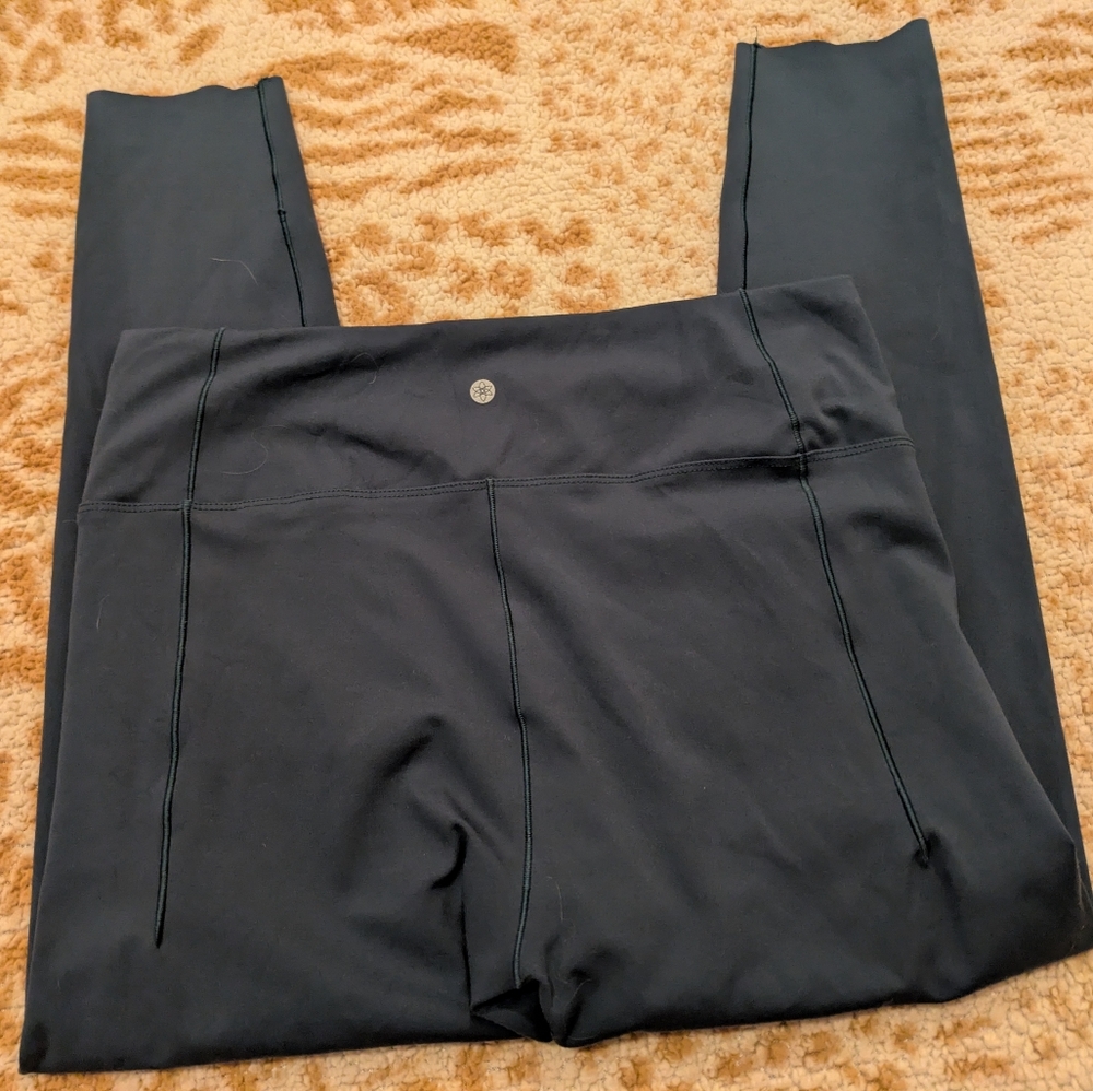 Harmony And Balance Forest Green Leggings - Picture 7 of 7